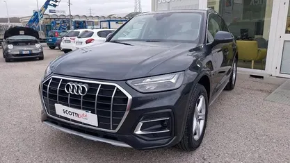 Nero Usata 2021 Audi Q5 Advanced SUV | 41.900 € (Molto cara)