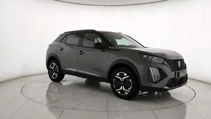 Usata Peugeot 2008 GT 130 CV (95 kW) 2024 SUV