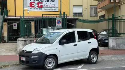 Usata Fiat Panda Pop 69 CV (50 kW) 2018 Bianco Utilitaria