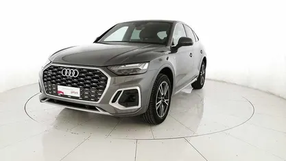 Usata Audi Q5 Sportback S-Line 204 CV (150 kW) 2024 Grigio SUV