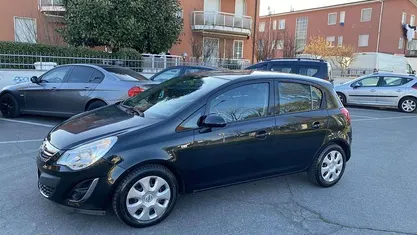 Usata Opel Corsa Edition 86 CV (63 kW) 2012 Utilitaria