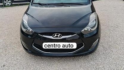 Usata Hyundai ix20 Comfort 90 CV (66 kW) 2011 Blu Utilitaria