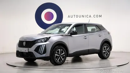 Usata Peugeot 2008 Style 101 CV (74 kW) 2025 Grigio SUV