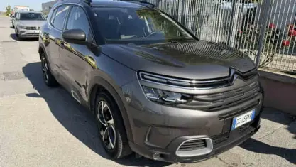 Begagnad Citroën C5 Aircross Feel 131 HK (96 kW) 2021 Grå SUV