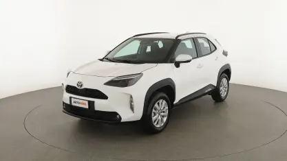 Usata Toyota Yaris Hybrid Active 116 CV (85 kW) 2025 Bianco