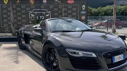 Usata Audi R8 Spyder Ambiente 549 CV (403 kW) 2014 Cabrio