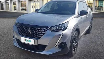 Usata Peugeot 2008 Allure 102 CV (75 kW) 2020 SUV
