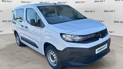 Usata 2025 Opel Combo Life Edition+ | 18.890 € (Buon prezzo)