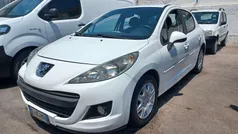 Bianco Usata 2011 Peugeot 207 Active Tre volumi | 1990 € (Super prezzo)
