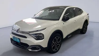 Usata Citroën e-C4 Shine 100 kW (136 CV) 2023 Bianco Berlina
