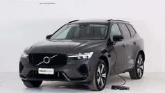 Platinum grey Usata 2024 Volvo XC60 Plus SUV | 49.900 € (Buon prezzo)