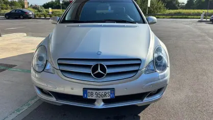 Usata Mercedes R320 224 CV (164 kW) 2006 Bianco Station wagon