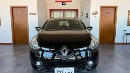 Usata Renault Clio 75 CV (55 kW) 2015 Nero Station wagon