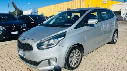 Usata Kia Carens 115 CV (84 kW) 2014 Grigio Monovolume