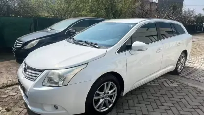 Usata Toyota Avensis 126 CV (92 kW) 2011 Station wagon
