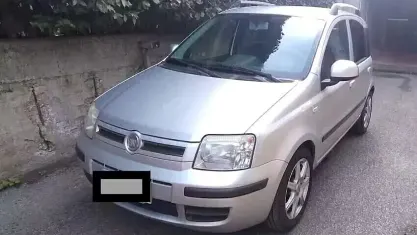 Usata Fiat Panda Dynamic 69 CV (50 kW) 2011 Grigio Utilitaria