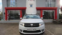 Bianco Usata 2014 Dacia Logan Lauréate Tre volumi | 4950 € (Buon prezzo)