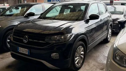 Usata VW T-Cross Style 110 CV (80 kW) 2021 Nero SUV