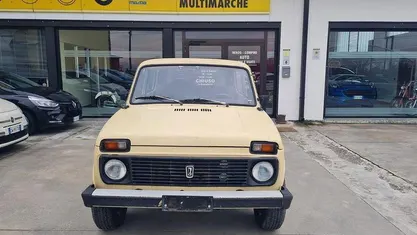 Usata Lada niva 72 CV (52 kW) 1993 SUV
