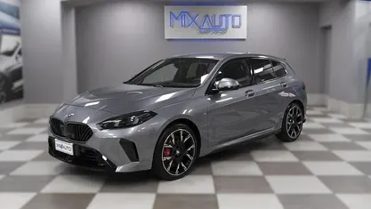 Usata BMW 118 M Sport 150 CV (110 kW) 2025 Grigio Utilitaria