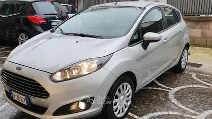 Usata Ford Fiesta Business Edition 75 CV (55 kW) 2013 Utilitaria