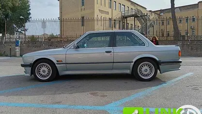 Grigio Usata 1984 BMW 318 Due volumi | 12.500 €