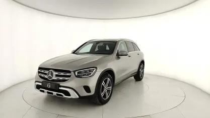 Usata Mercedes GLC200 163 CV (119 kW) 2019 Grigio SUV