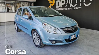 Usata Opel Corsa Cosmo 80 CV (58 kW) 2009 Blu Utilitaria