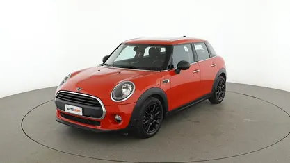 Usata Mini ONE 75 CV (55 kW) 2019 Arancio Utilitaria