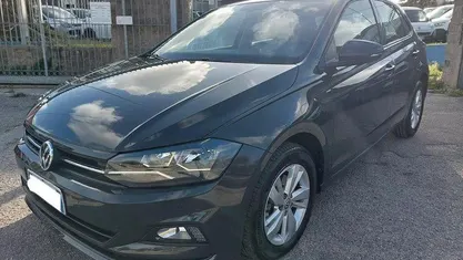 Usata VW Polo Highline 95 CV (69 kW) 2020 Grigio Utilitaria