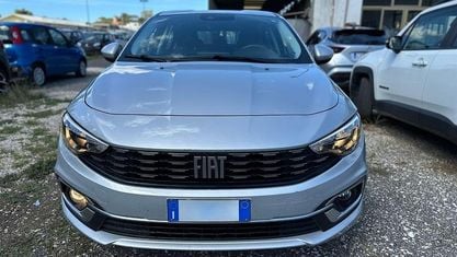Usata Fiat Tipo City Life 95 CV (69 kW) 2022 Grigio garbato Berlina