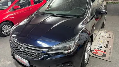 Blu Usata 2018 Opel Astra Business Station wagon | 8900 € (Buon prezzo)