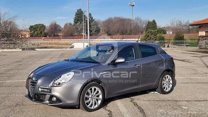 Grigio Usata 2015 Alfa Romeo Giulietta Distinctive Due volumi | 9400 € (Buon prezzo)