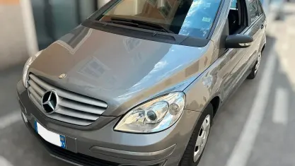 Usata Mercedes B170 116 CV (85 kW) 2007 Grigio Monovolume