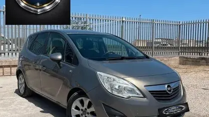 Usata Opel Meriva Cosmo 75 CV (55 kW) 2010 Grigio Monovolume