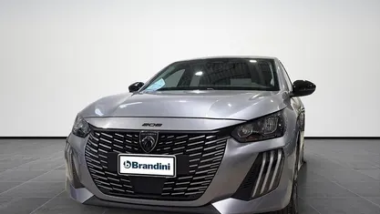 Usata Peugeot 208 Allure 101 CV (74 kW) 2025 Grigio Utilitaria