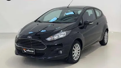 Usata Ford Fiesta Titanium 75 CV (55 kW) 2013 Utilitaria