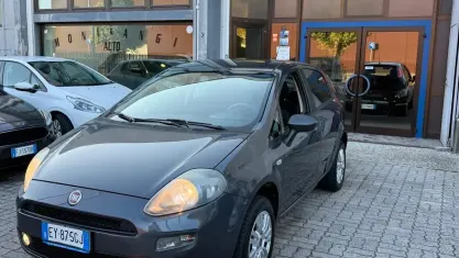 Usata Fiat Punto Evo Lounge 70 CV (51 kW) 2015 Grigio Utilitaria