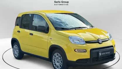 Usata Fiat Panda Red 70 CV (51 kW) 2024 Argento Utilitaria
