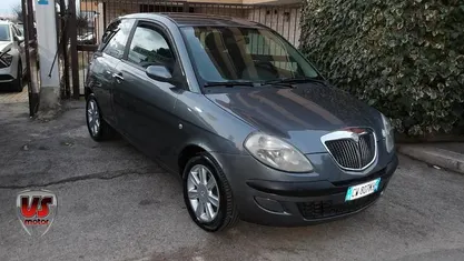 Grigio Usata 2005 Lancia Ypsilon Due volumi | 2999 € (Cara)