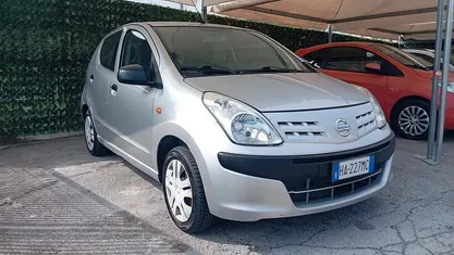 Usata Nissan Pixo 67 CV (49 kW) 2010 Grigio Utilitaria