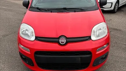 Rosso Usata 2019 Fiat Panda Easy Due volumi | 5850 € (Ottimo prezzo)