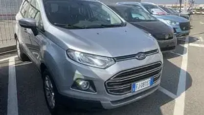 Usata Ford Kuga 120 CV (88 kW) 2016 Bianco SUV