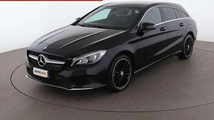 Usata 2017 Mercedes CLA220 Shooting Brake Station wagon | 19.099 € (Ottimo prezzo)