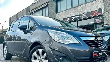 Usata Opel Meriva Cosmo 120 CV (88 kW) 2012 Grigio Monovolume