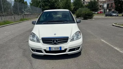 Usata Mercedes A160 Elegance 95 CV (69 kW) 2011 Bianco Utilitaria