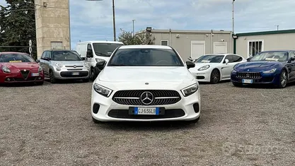Begagnad Mercedes A180 Premium 116 HK (85 kW) 2022 Vit Sedan