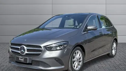 Usata Mercedes B180 Sport 116 CV (85 kW) 2019 Bianco Utilitaria