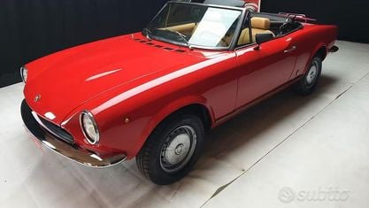 Usata Fiat 124 Spider S 90 CV (66 kW) 1970 Rosso Cabrio