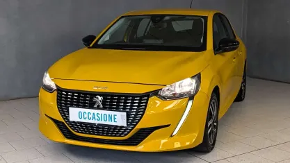 Usata Peugeot 208 Active 75 CV (55 kW) 2023 Giallo Utilitaria
